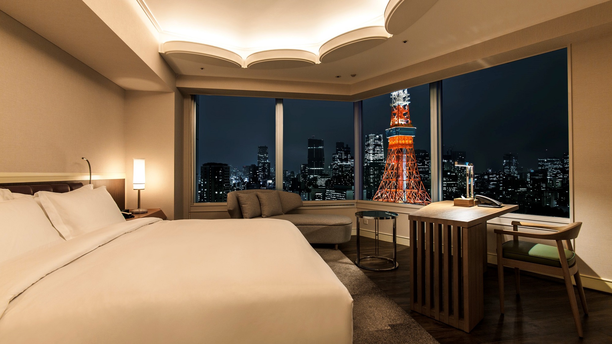ザ・プリンス パークタワー東京｜東京タワーの夜景を望むプレミアムコーナーキングルーム