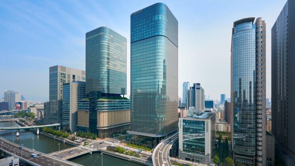 コンラッド大阪の外観