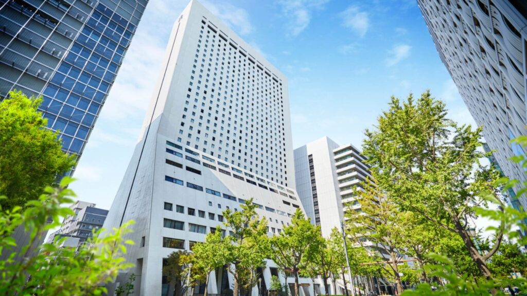 ホテル日航大阪の外観