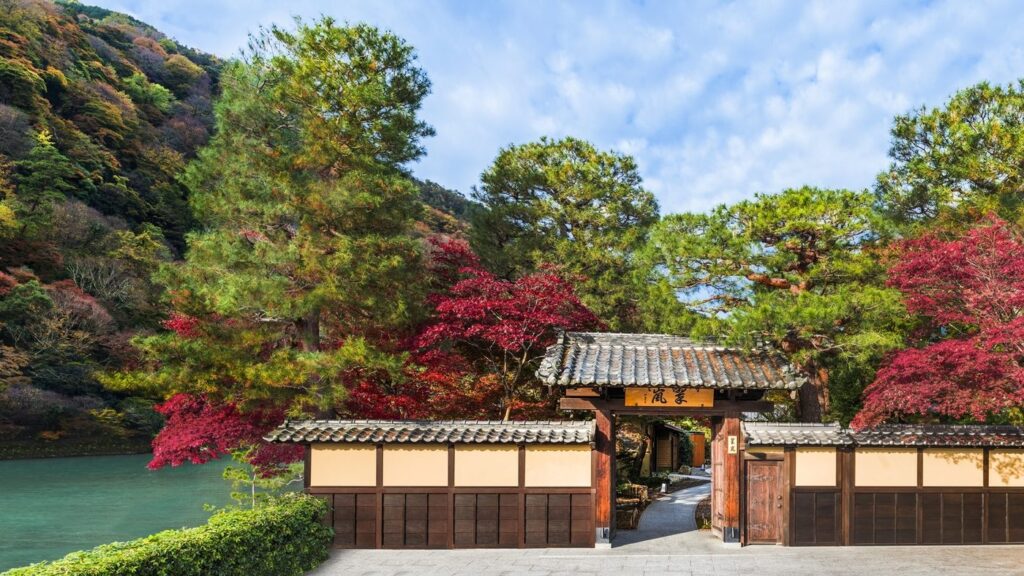 翠嵐 ラグジュアリーコレクションホテル 京都(嵐山)のエントランス