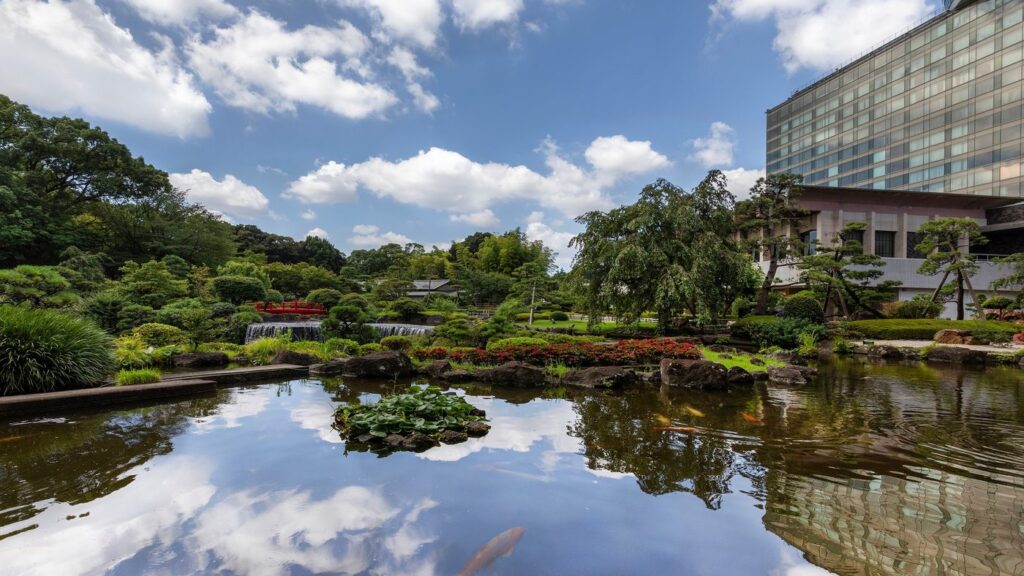 約400年の歴史をもつホテルニューオータニ東京の日本庭園(夏)